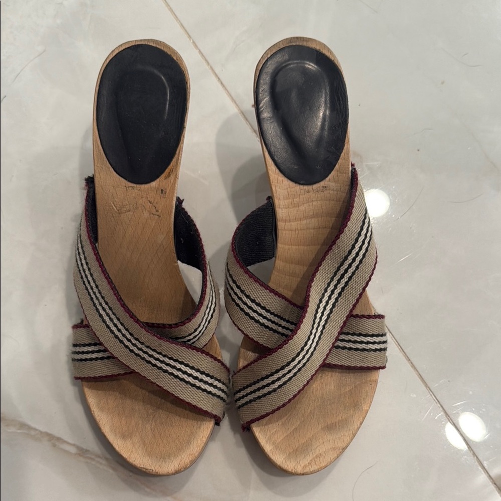 Burberry Tan and Black Mules with Modern Comfort